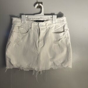 Express white denim skirt size 4